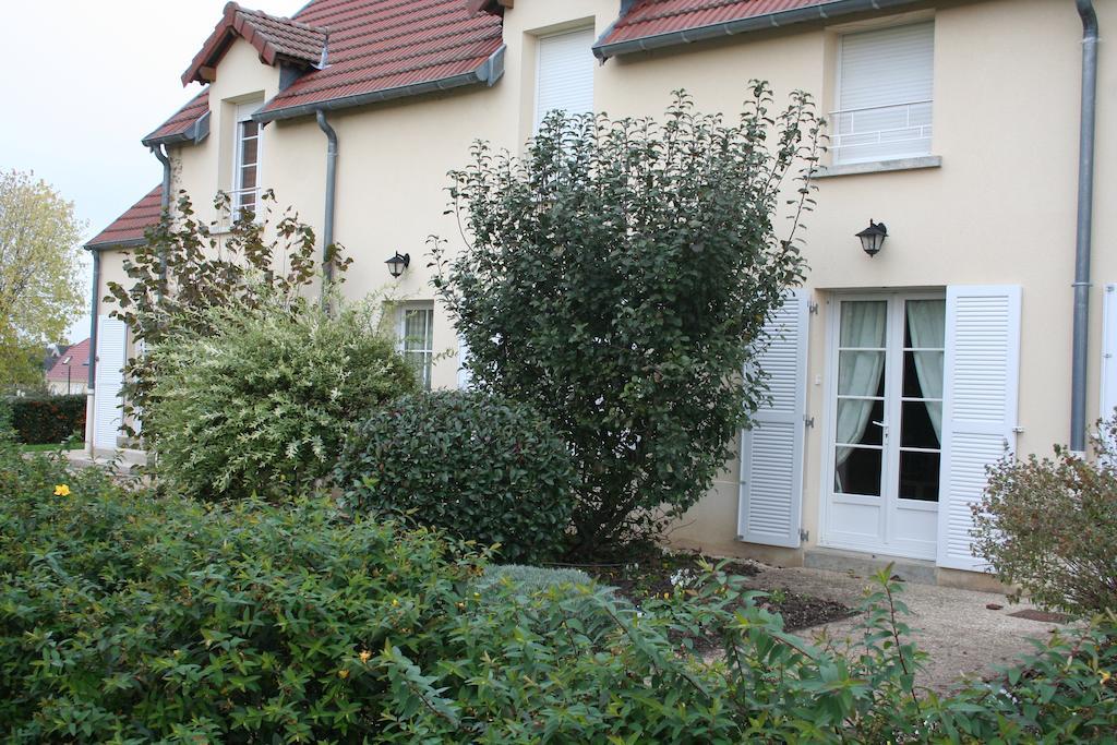 La Croix De La Jarrie Villa Châtres Esterno foto